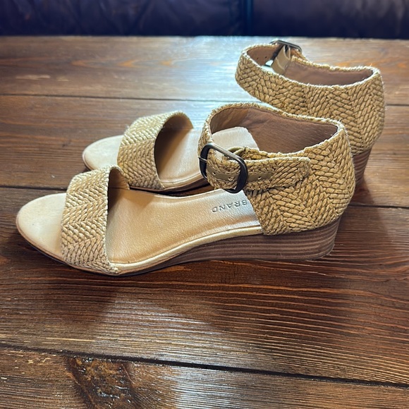 Lucky Brand Woven Tan Wedge Sandals - Picture 5 of 7
